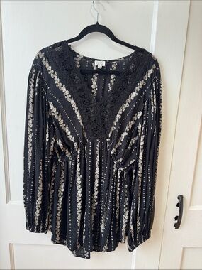 Eclipse Black Boho Blouse with Lace V-Neck